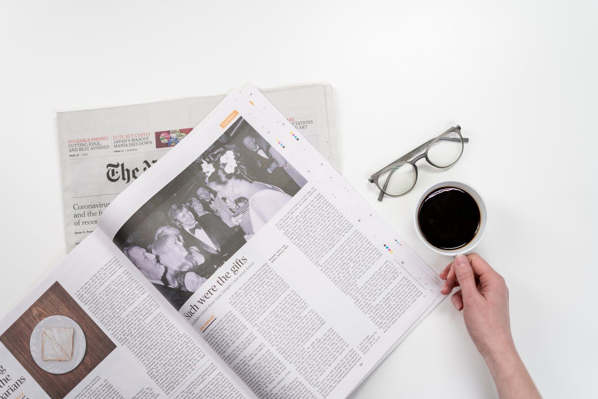 Newspaper and morning briefing